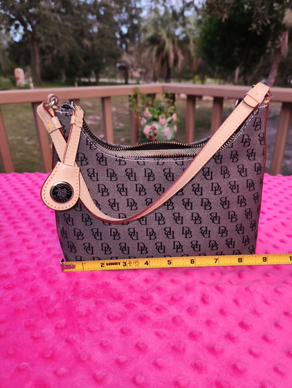 Vintage Dooney & Burke Shoulder Purse EUC - Picture 9 of 10